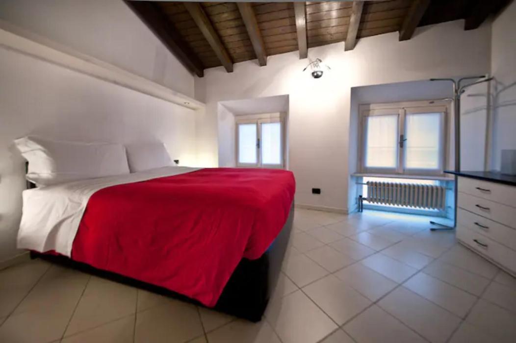 Cute And Cozy Centro Citta' Leilighet Bergamo Eksteriør bilde